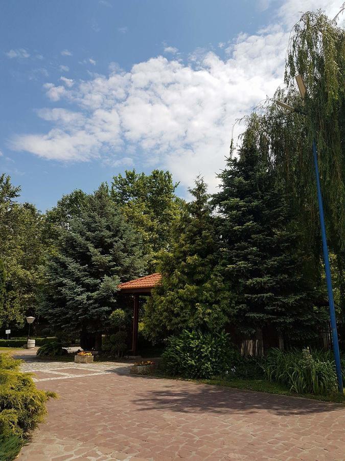 Motel Paradise Oryakhovo Εξωτερικό φωτογραφία